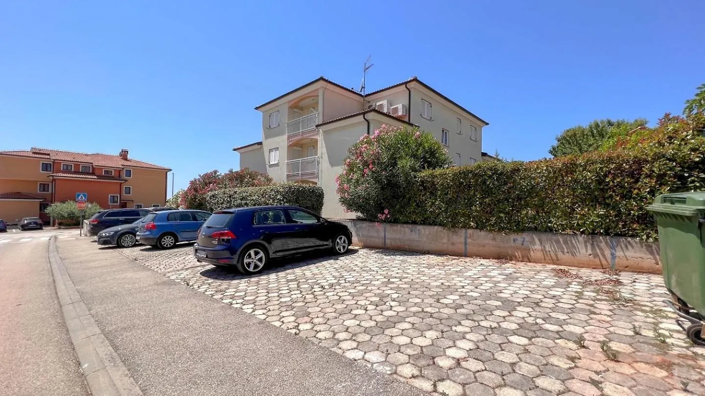 Sonia 1 Apartment Novigrad   Novigrad (Istria)