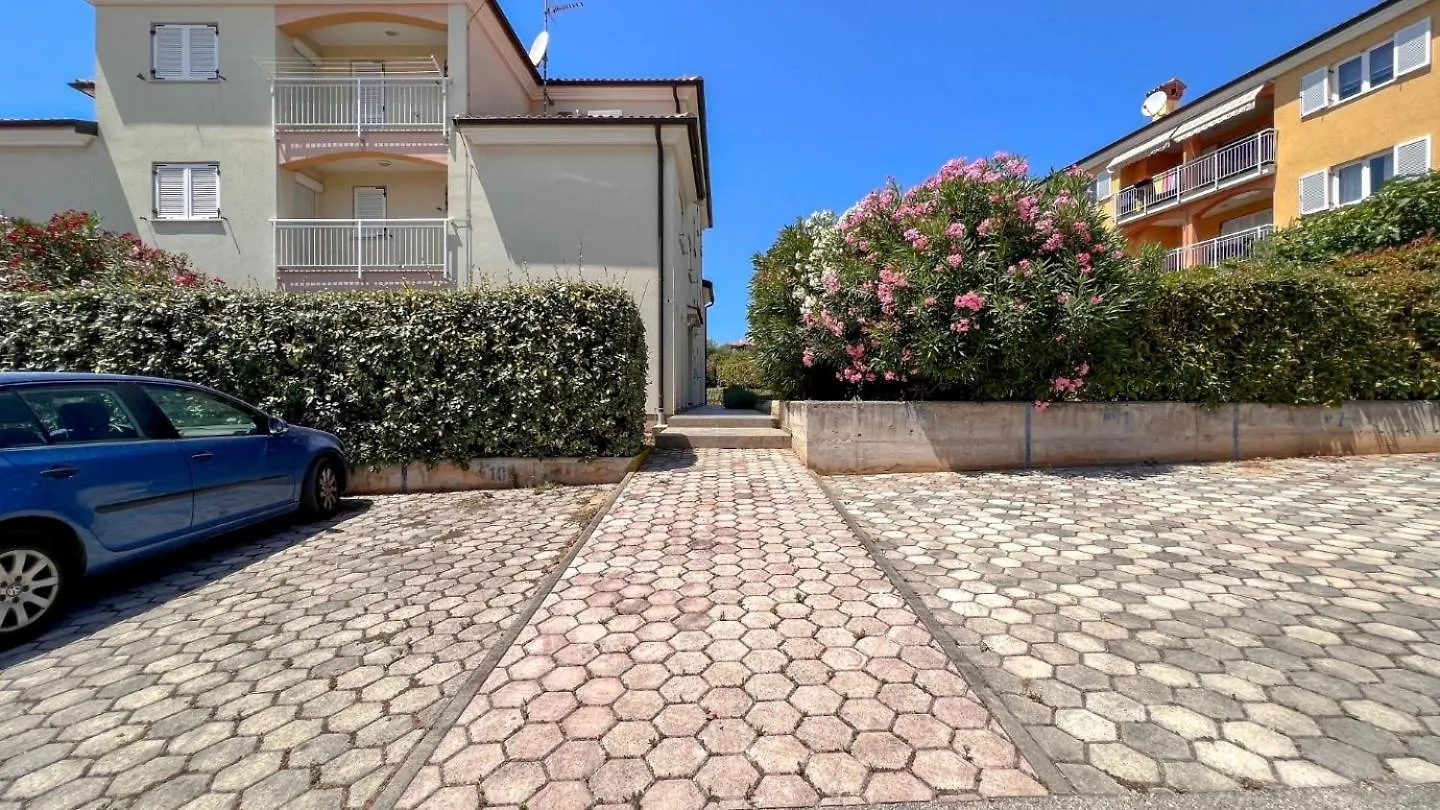 Sonia 1 Apartment Novigrad   Novigrad (Istria)